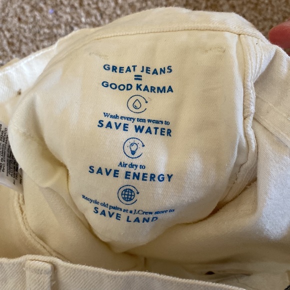 Rigid full-length bootcut jean in white - Picture 5 of 7